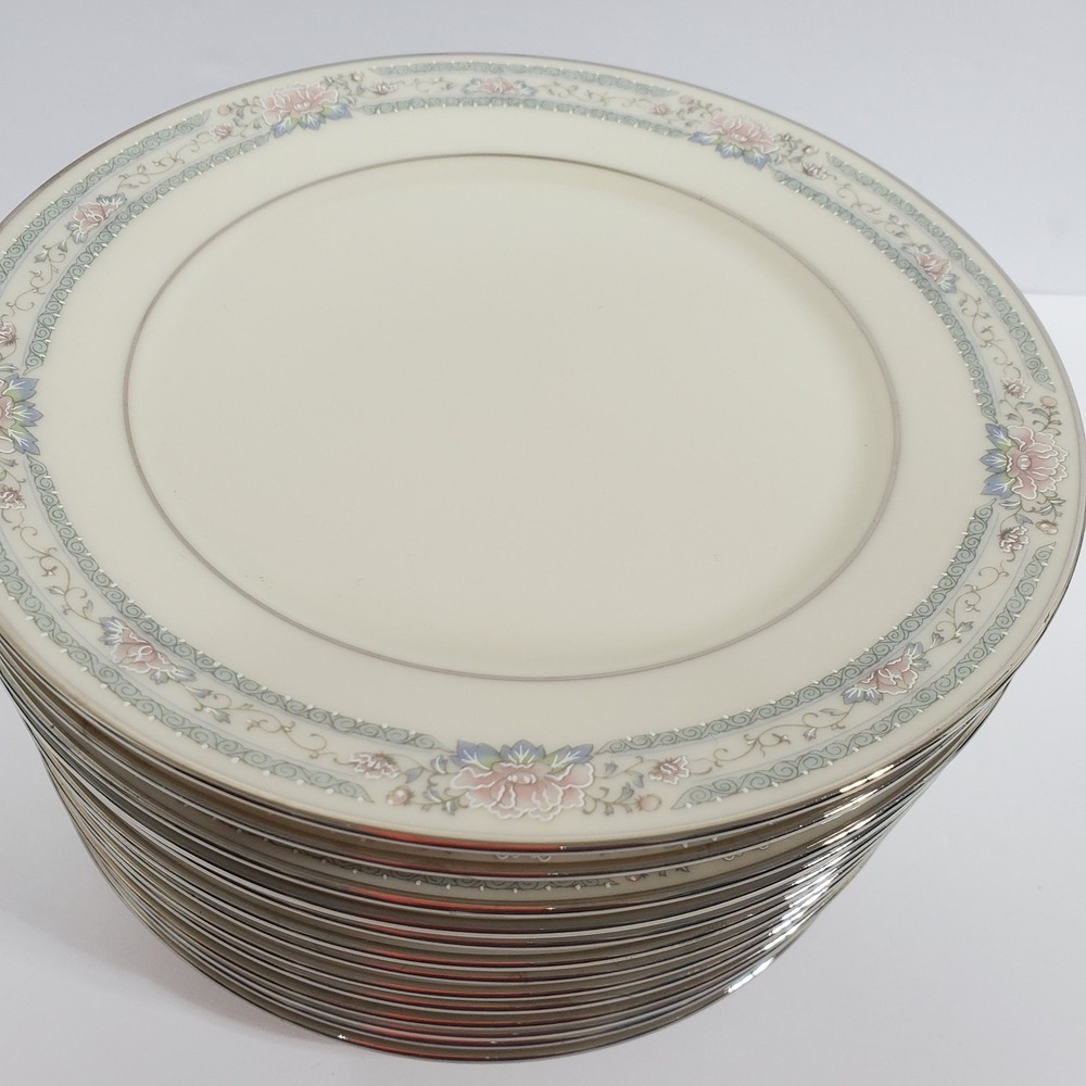 Lenox Charleston Cosmopolitan Bread & Butter Plates Ivory Floral 6.5" Set of 13